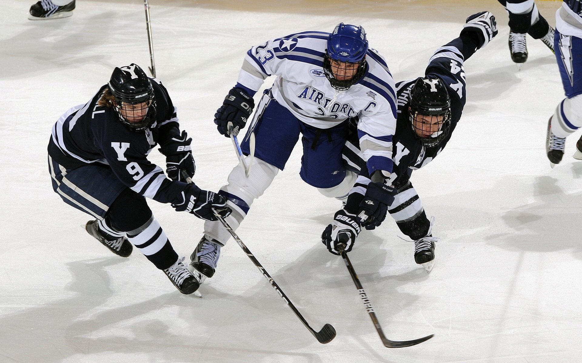 《星际争霸2》选手创业：电竞周边产品与文化推广，星际争霸2电竞比赛