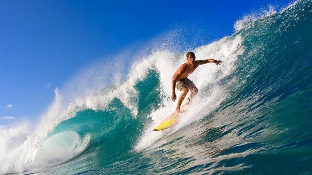 传统火把擂台赛，传承文化的古老竞技，火把百科